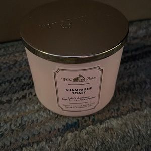 Bath and Body Works Champagne Toast 3 wick Candle